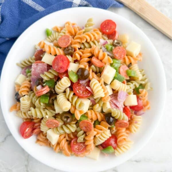 Easy Italian Pasta Salad with Pepperoni - Food Lovin Family