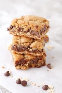 Oatmeal Fudge Bars - Food Lovin Family