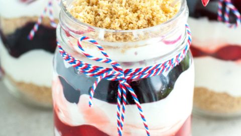 Yogurt & Graham Cracker Mason Jar Snacks - Make and Takes