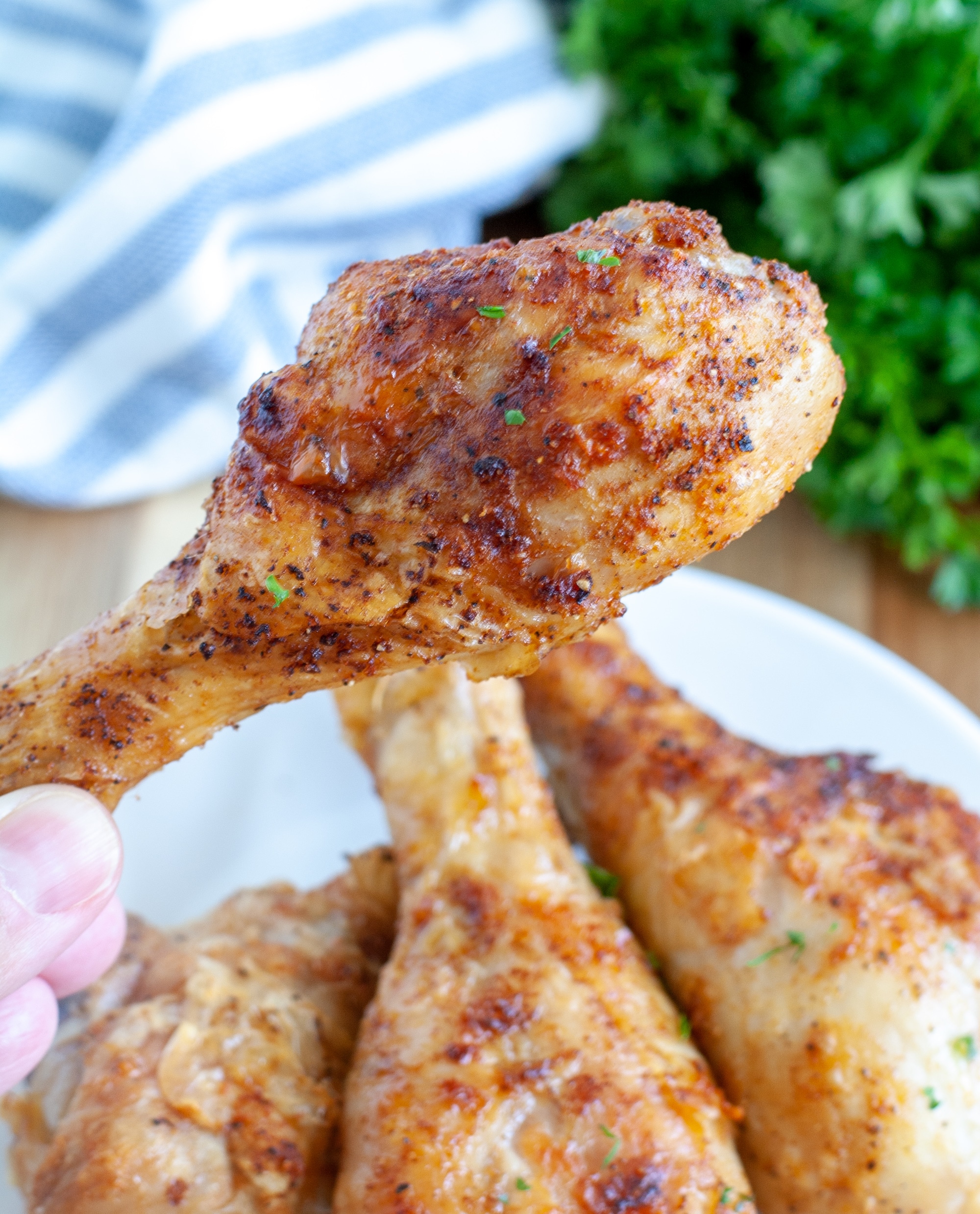 Chicken Legs Air Fryer Recipe - Food Lovin Family