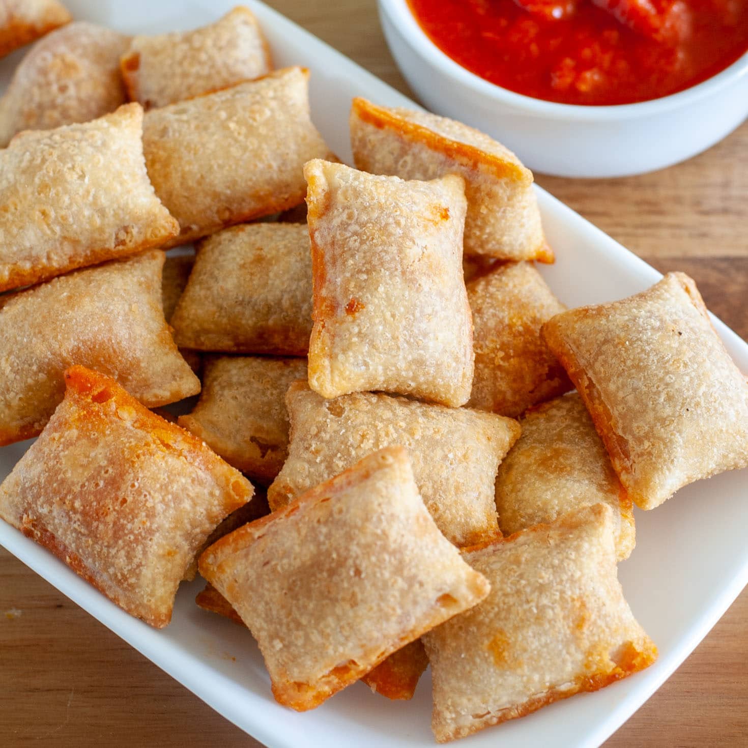 How To Make Air Fryer Frozen Pizza Rolls - Food Lovin Family