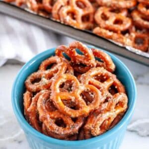 Bowl of pretzels.