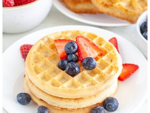 Frozen waffles in outlet air fryer