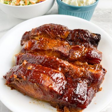 Slow Cooker Country Style Ribs - Food Lovin Family