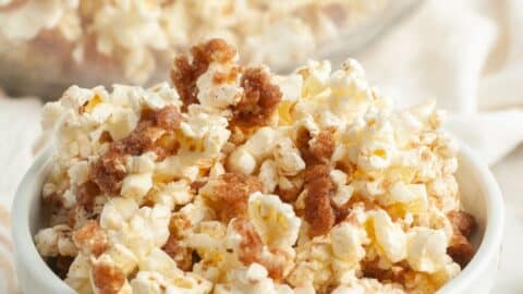 Cinnamon Heart Popcorn ⋆ Sugar, Spice and Glitter